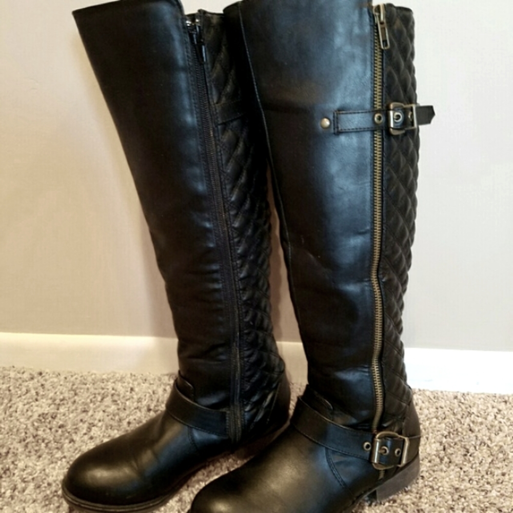 Madden Black Pleather Quilted Knee High Zip Boots - Picture 3 of 8